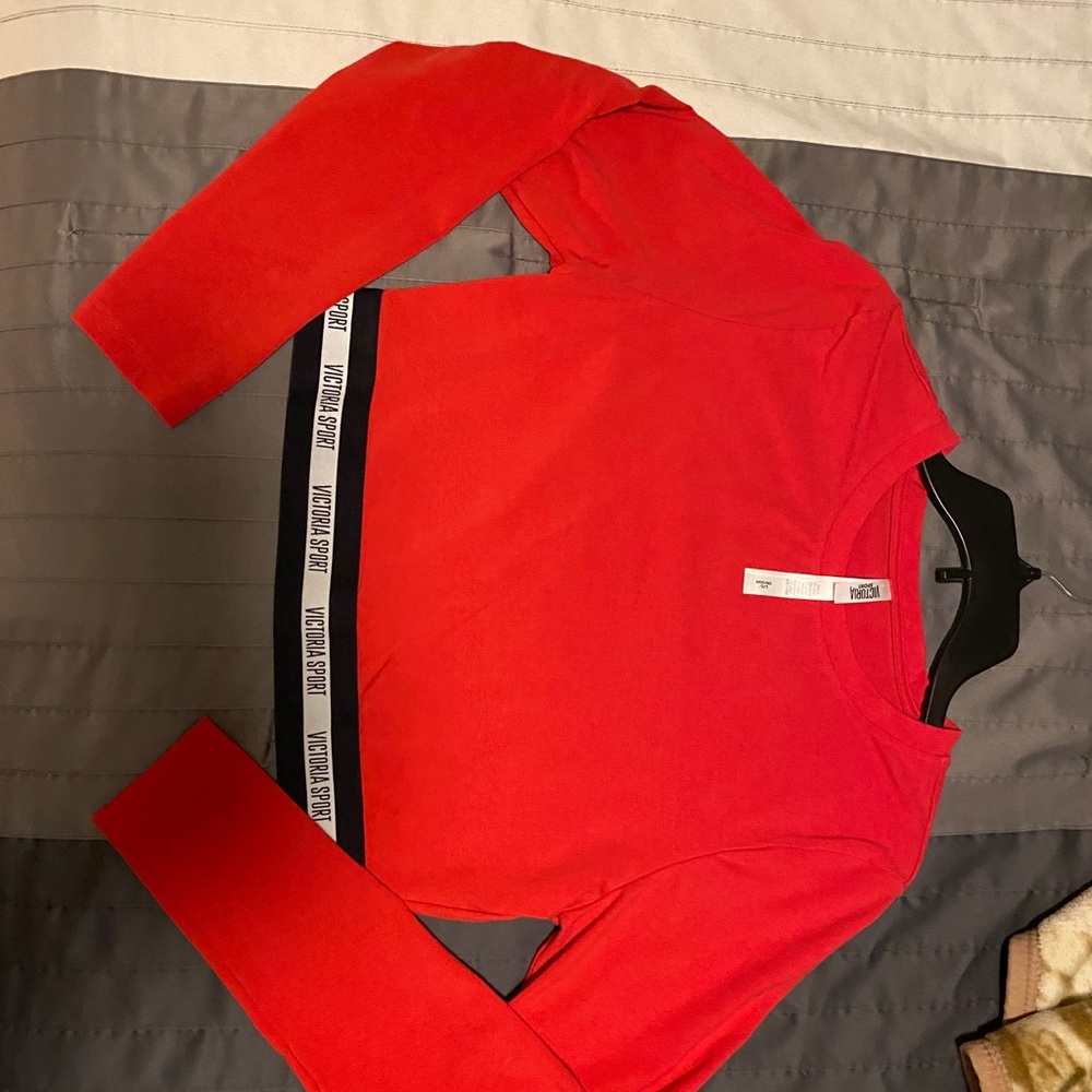 Victoria’s Secret Sport Cropped long Sleeve Shirt